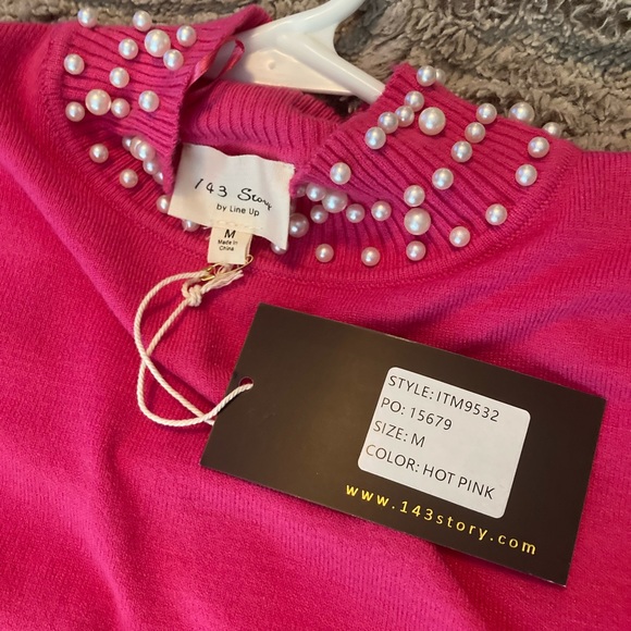 Pink mock neck sweater - Picture 4 of 4